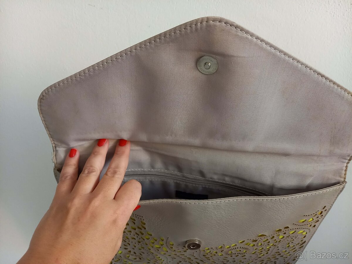 Větší šedé psaníčko - 3