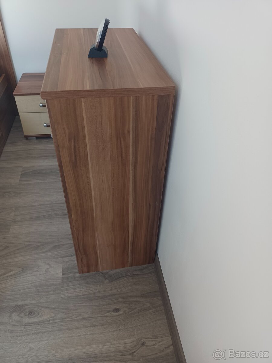 Komoda - ořech - 3