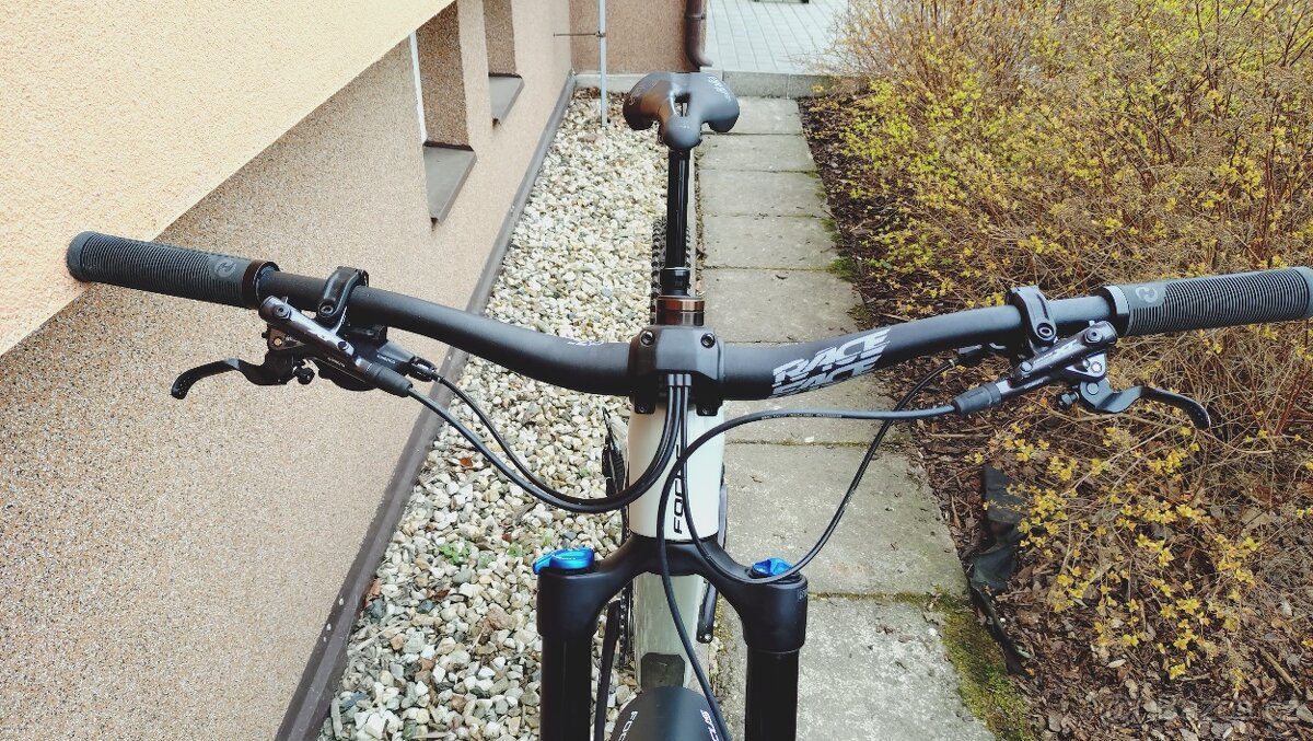 Prodám FOCUS JAM 6.9, velikost S - 3