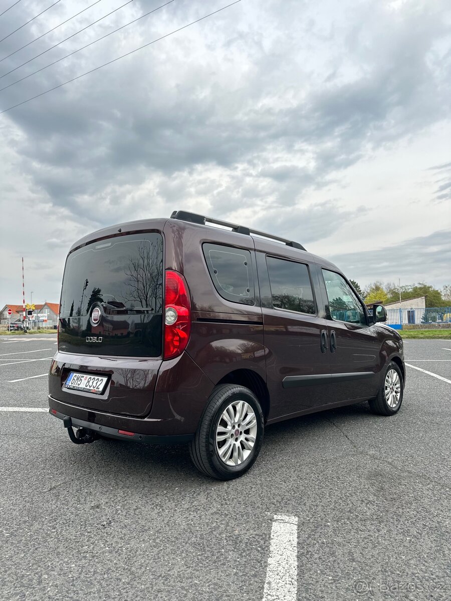 Fiat Doblo 2.0 JTD 7-míst 99kw - 3