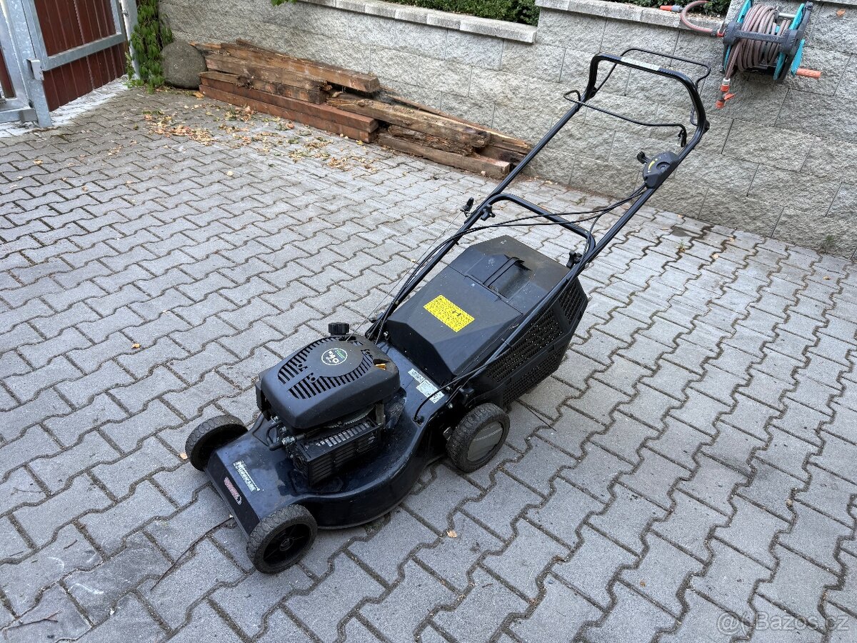 Benzinová sekačka Hurricane HBG 46 R - 3