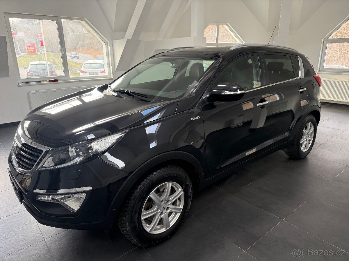 KIA Sportage 2.0 CRDi AWD | 135 kW | PANORAMA | KŮŽE | NAVI - 3