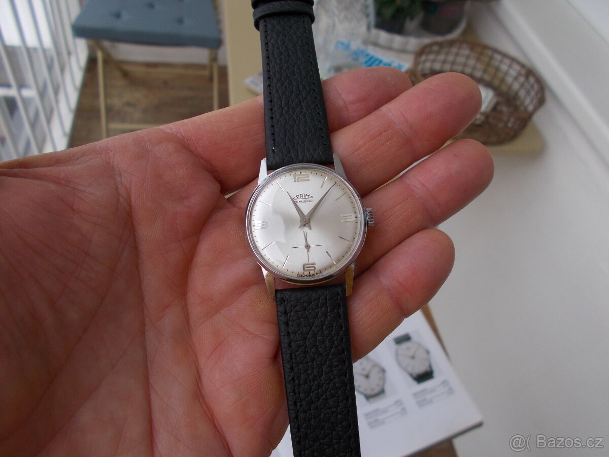 luxusni jak nove darkove hodinky prim rok 1968 top - 3