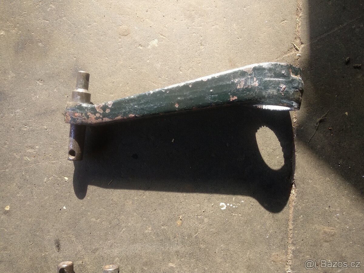Ramena víka hydrauliky zetor 4011,5211,5245-7711,7745.... - 3