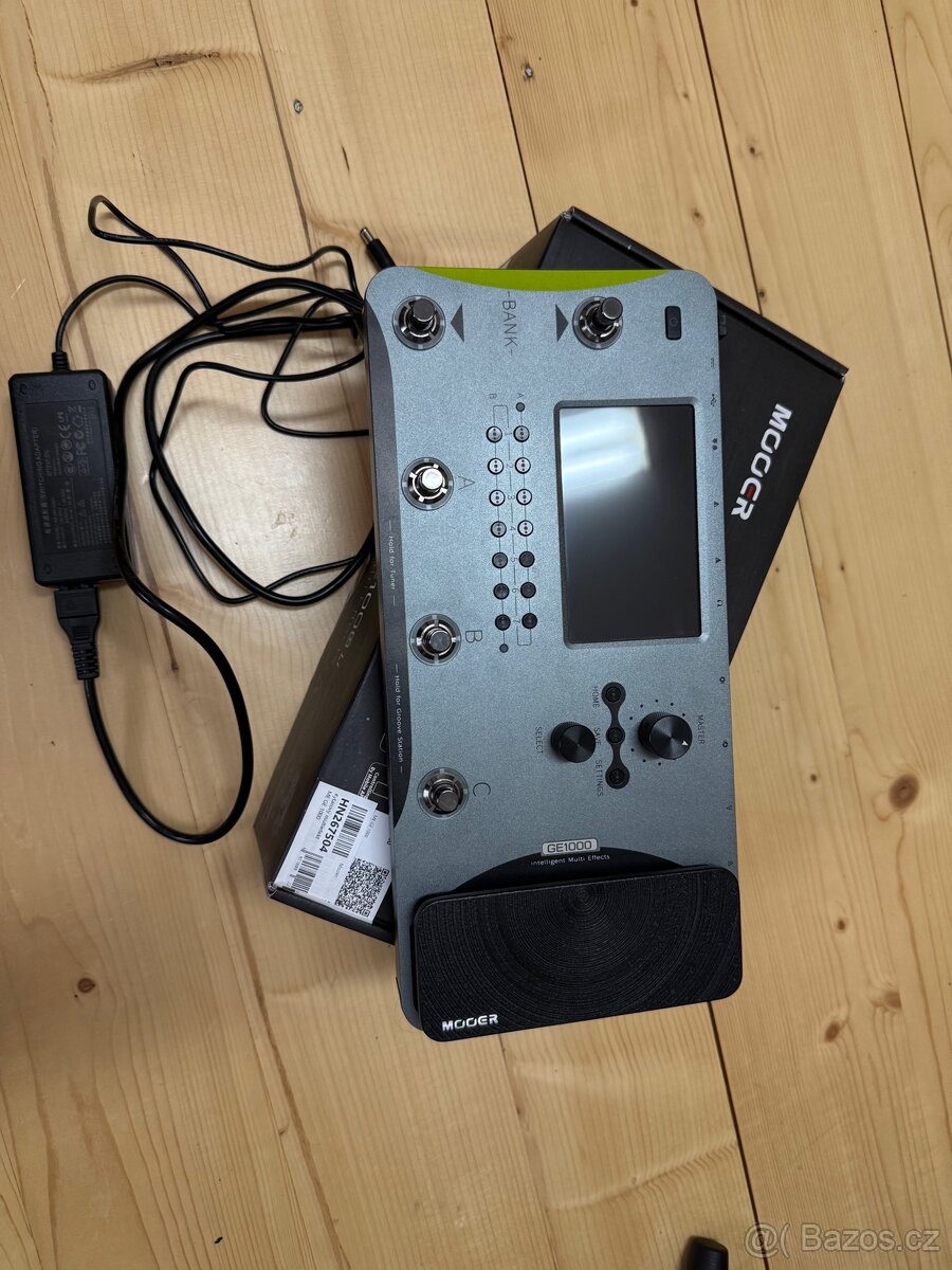 Kytarový multiefekt Mooer GE1000 - 3