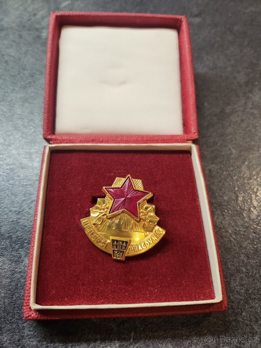 NEJLEPŠÍ PRACOVNÍK 565 - 3