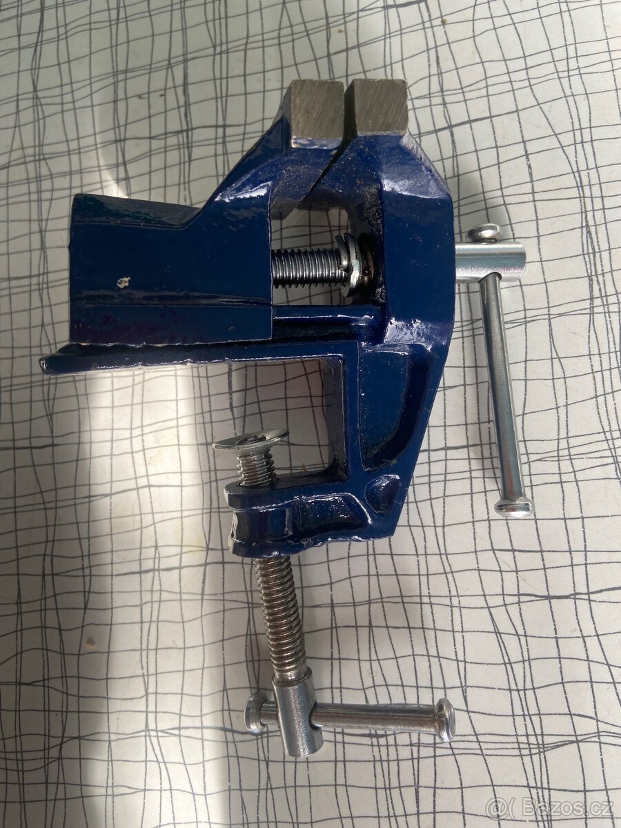 Stolní Svěrák 70mm - 3