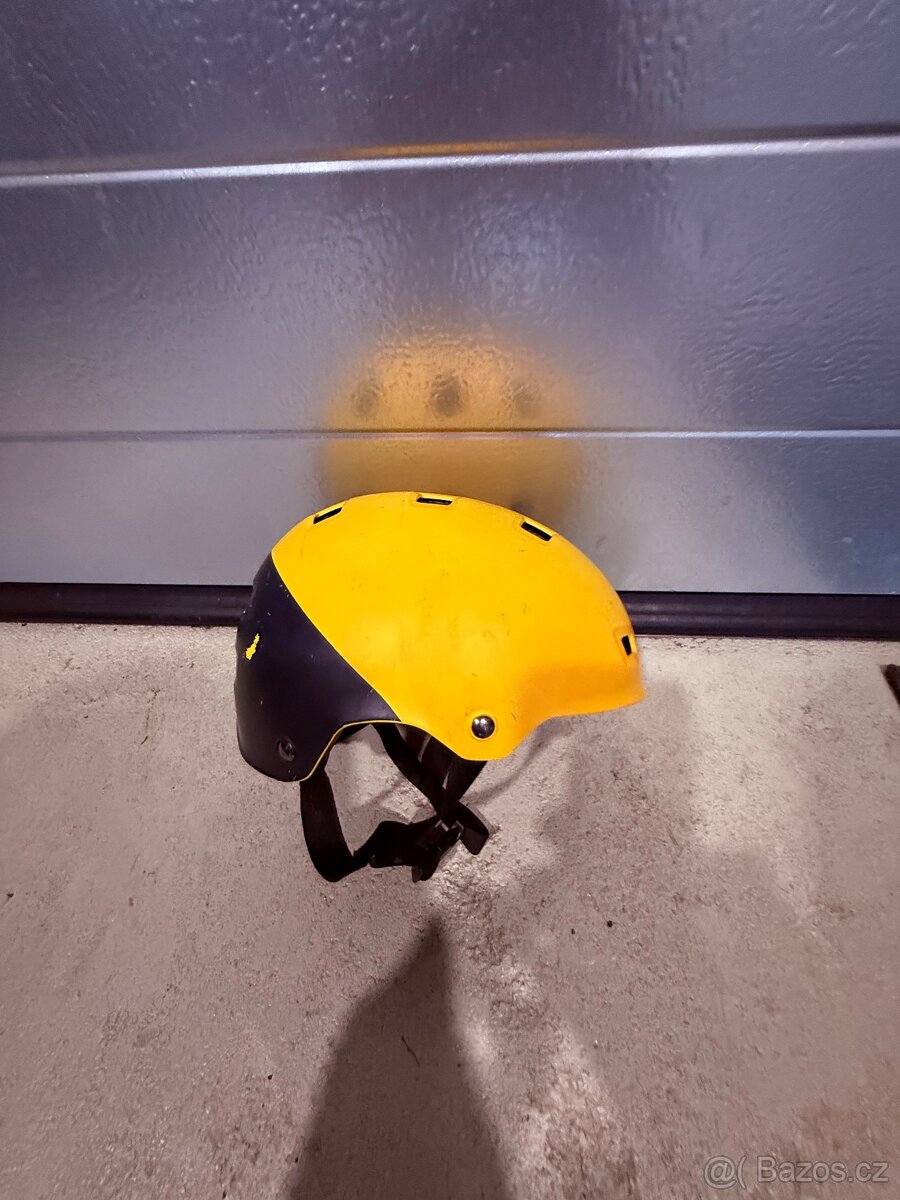 Dětské helmy - 3