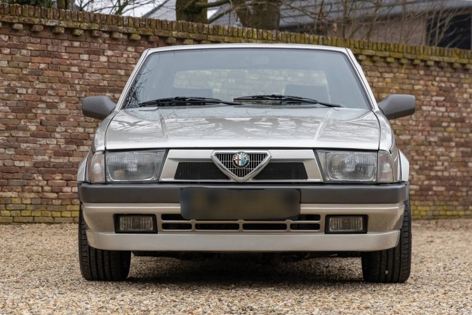 Alfa Romeo 75 2.0 Twin Spark 1988 - 3