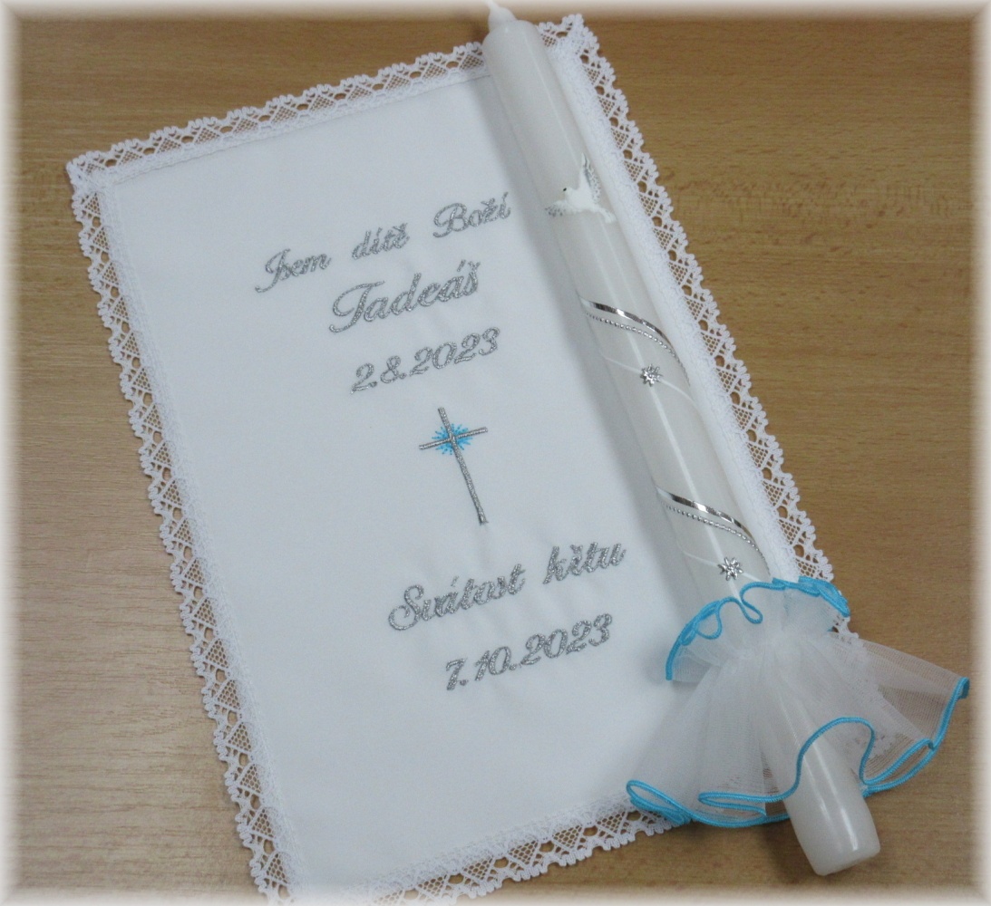 Vyšívaná křestní rouška + svíce s ozdobou - 3