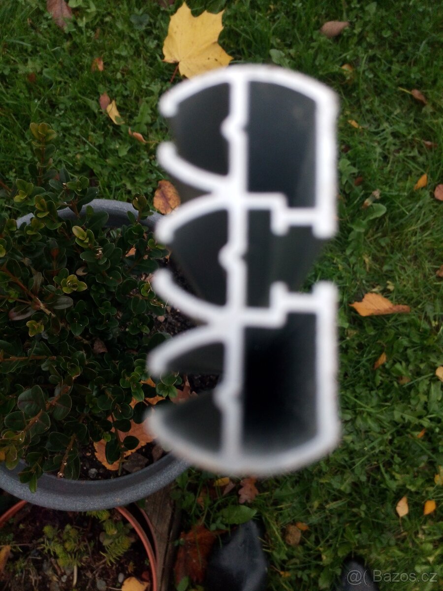 Držák na závěsy Ikea - 3