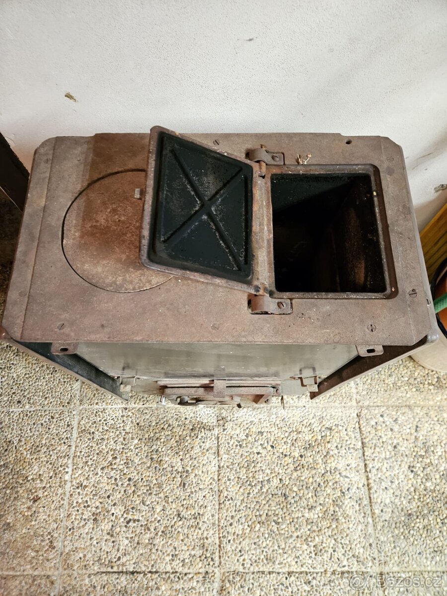 Kamna na tuhá paliva - 3