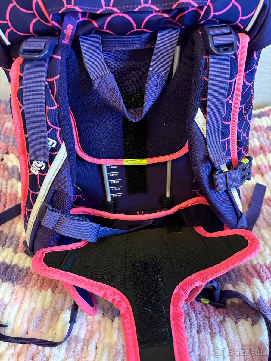 Aktovka + penál Ergobag - 3