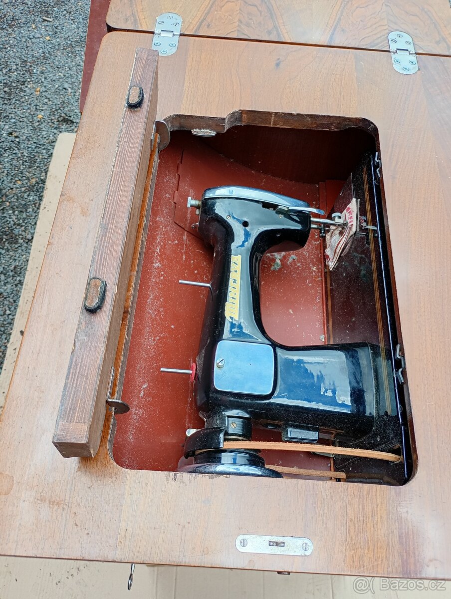 Šicí stroj Minerva - 3