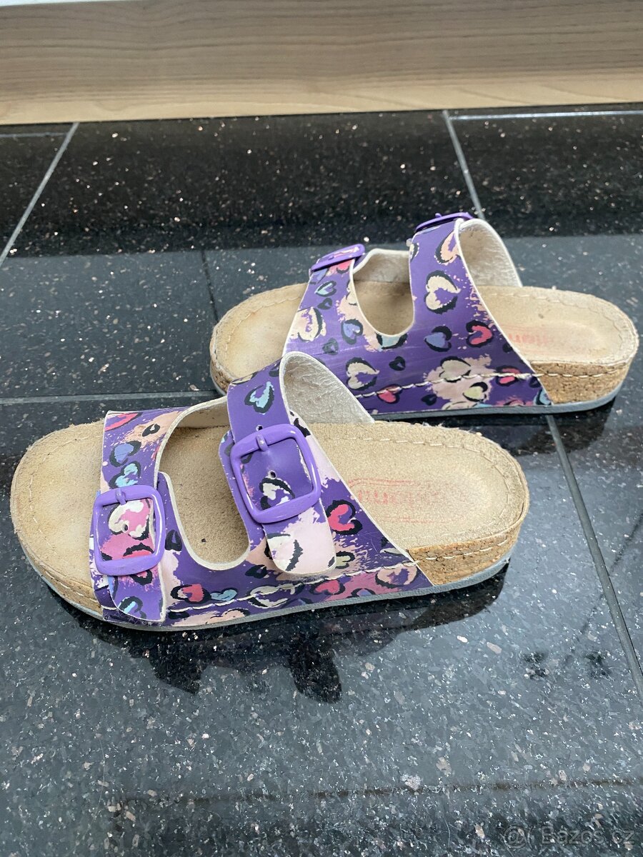 Dívčí pantofle - 3