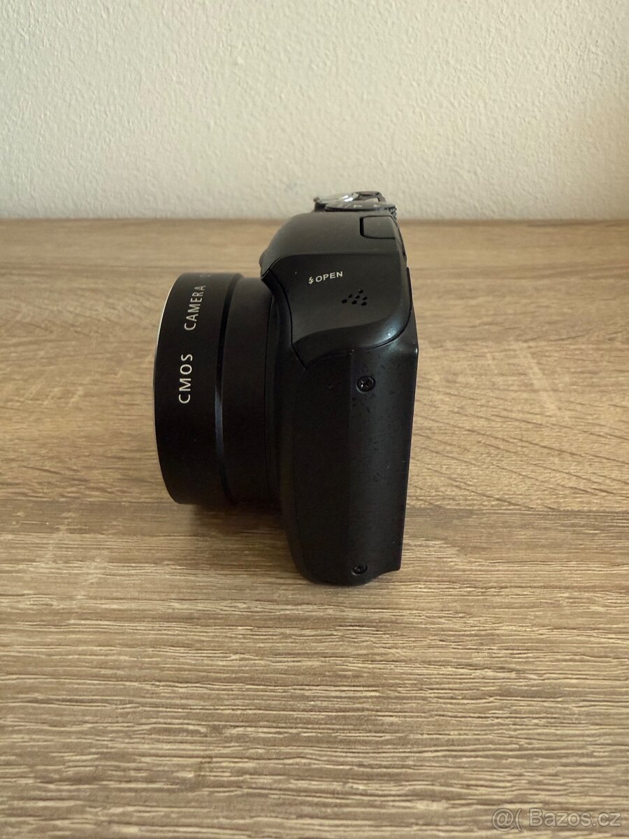 Kompaktní digitální foťák 4K - 3