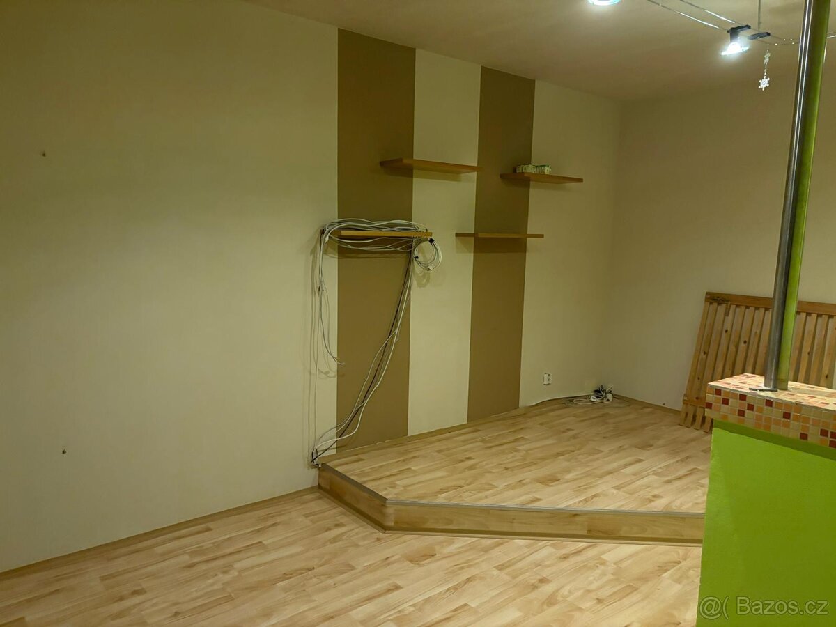 Byt 3+1 ve Vimperku - 3