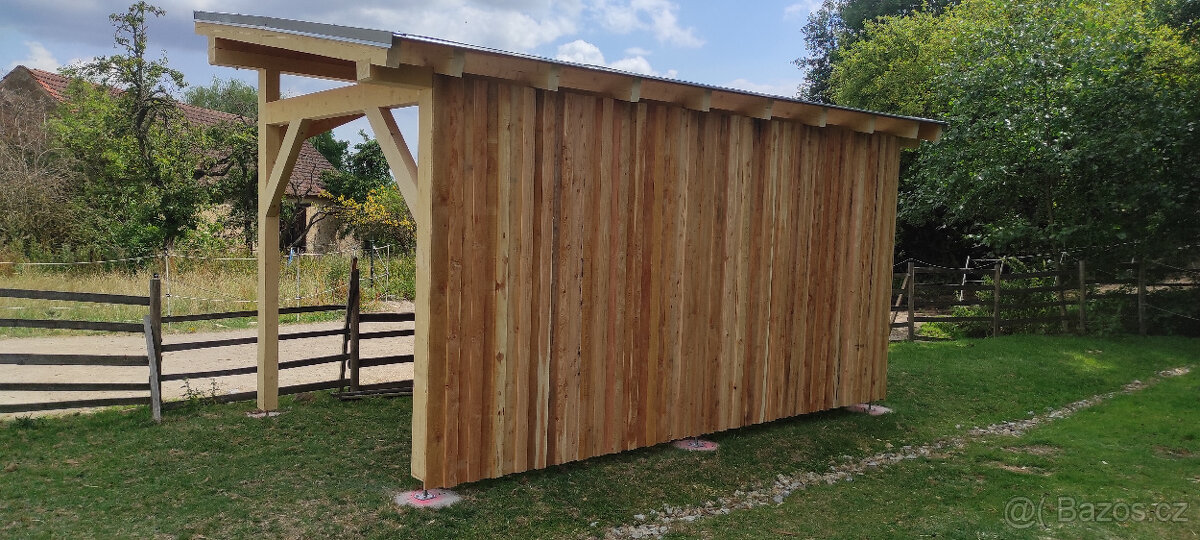 Pergola, Kone, Zastreseni, Pristresek - 3