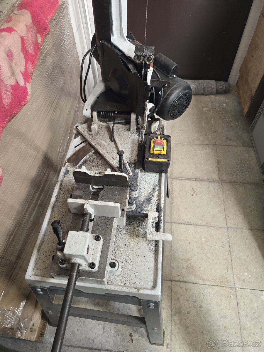 Pásová pila BS - 115HVA na kov - 3