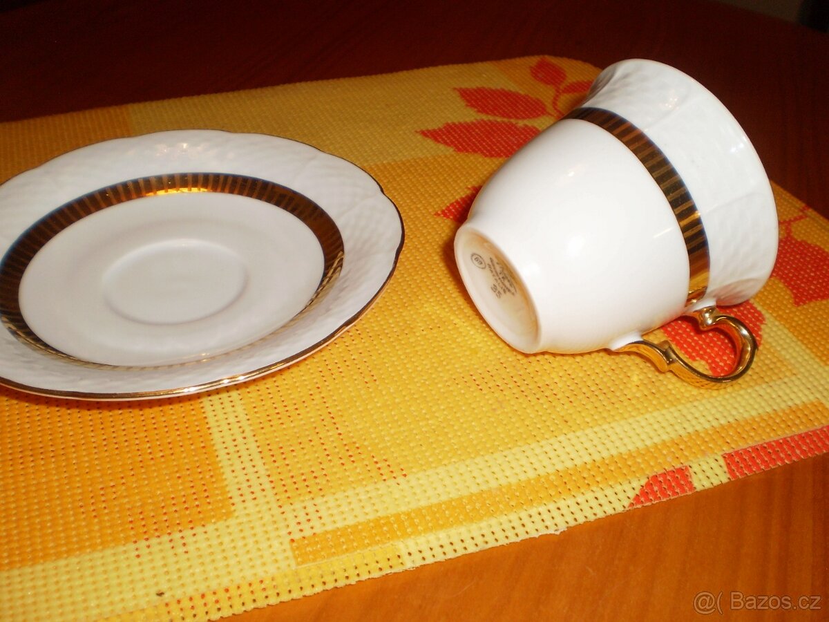 hrnečky s podšálky ++neužívané - vitrina ++ THUN - 1970 - 3