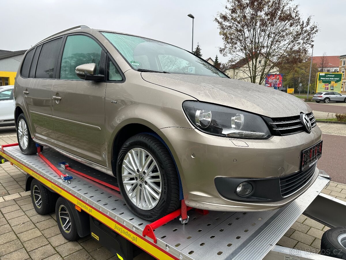 Volkswagen touran 1.2tsi benzín edice CUP model 2015 - 3
