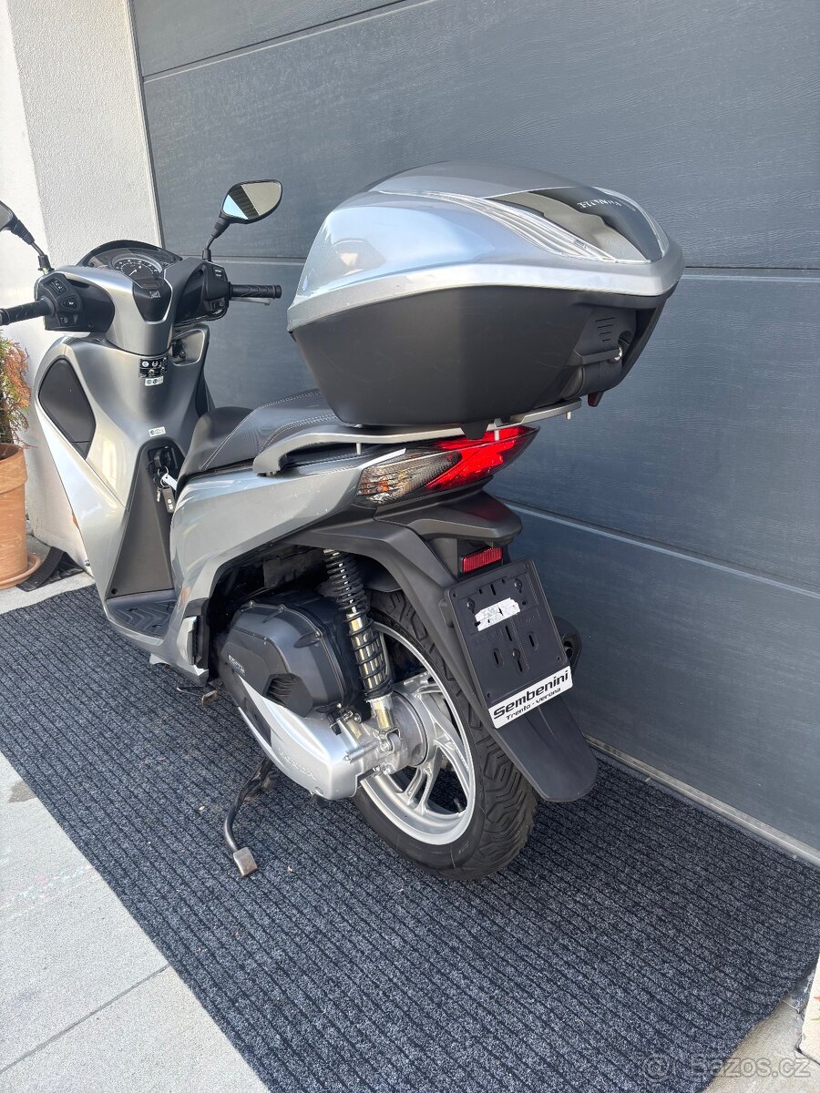 Honda SH 150i ABS - 3