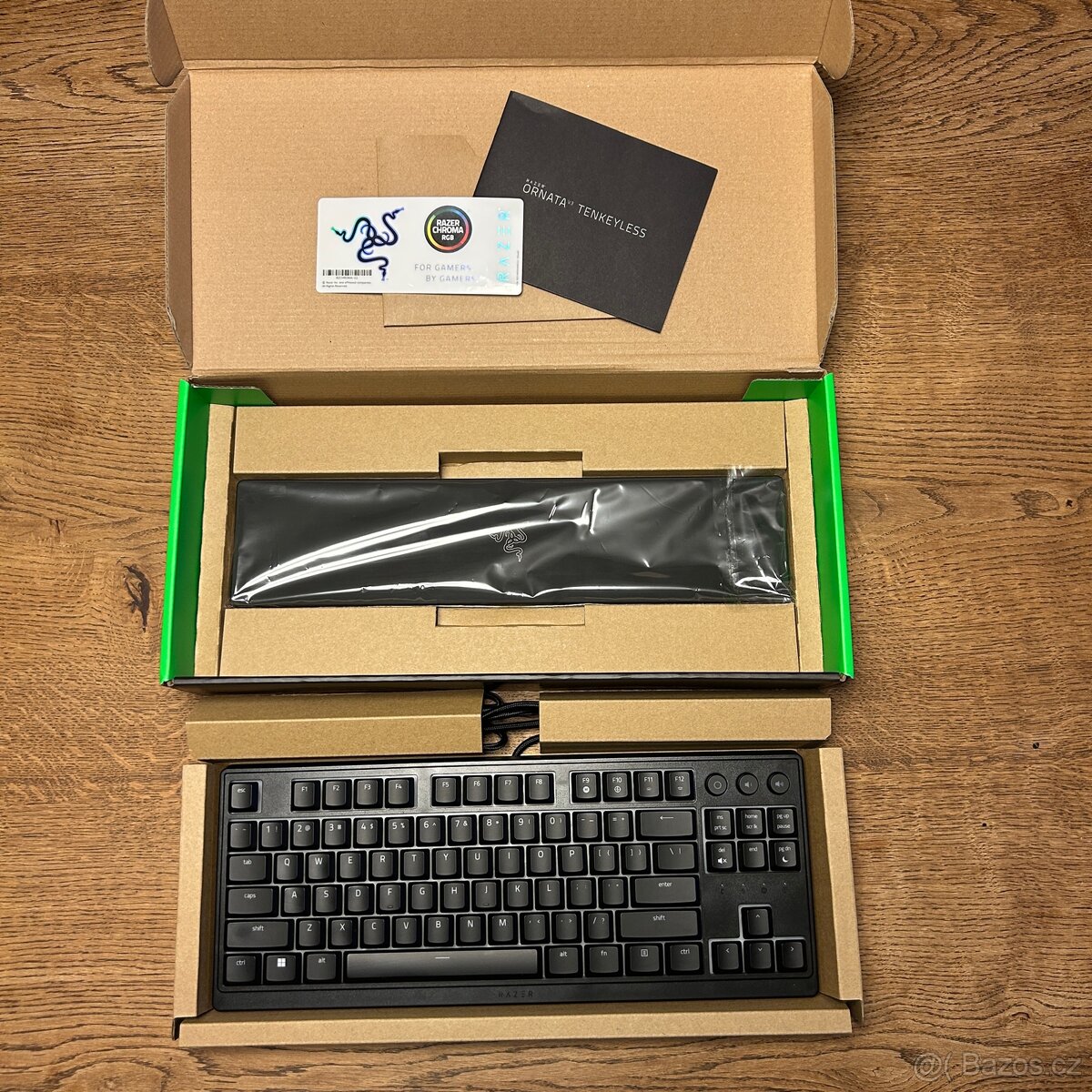 Razer Ornata V3 TKL – RGB herní klávesnice (US layout) - 3