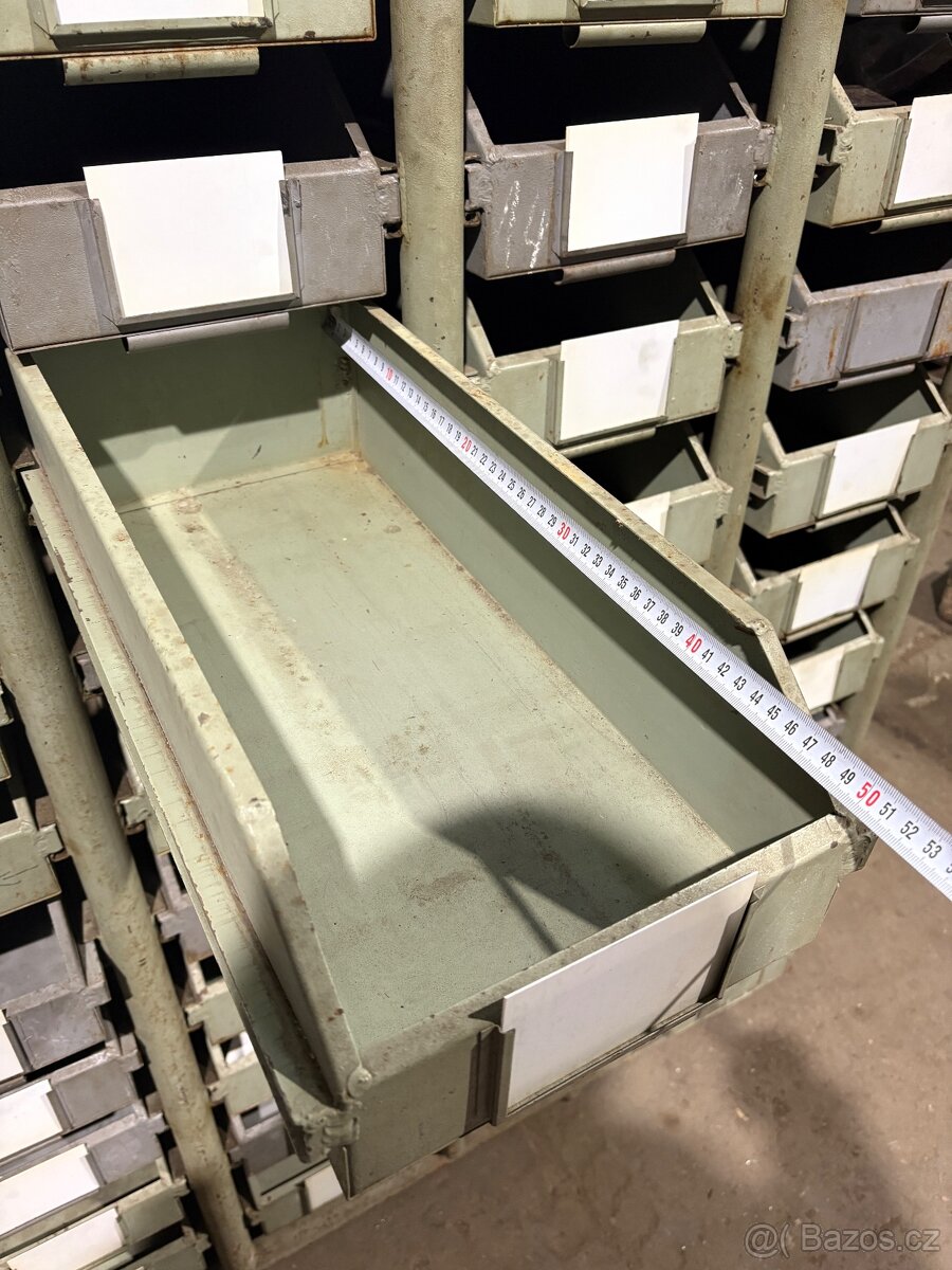 Prodám šuplíkový regálový systém z výdejny - 3