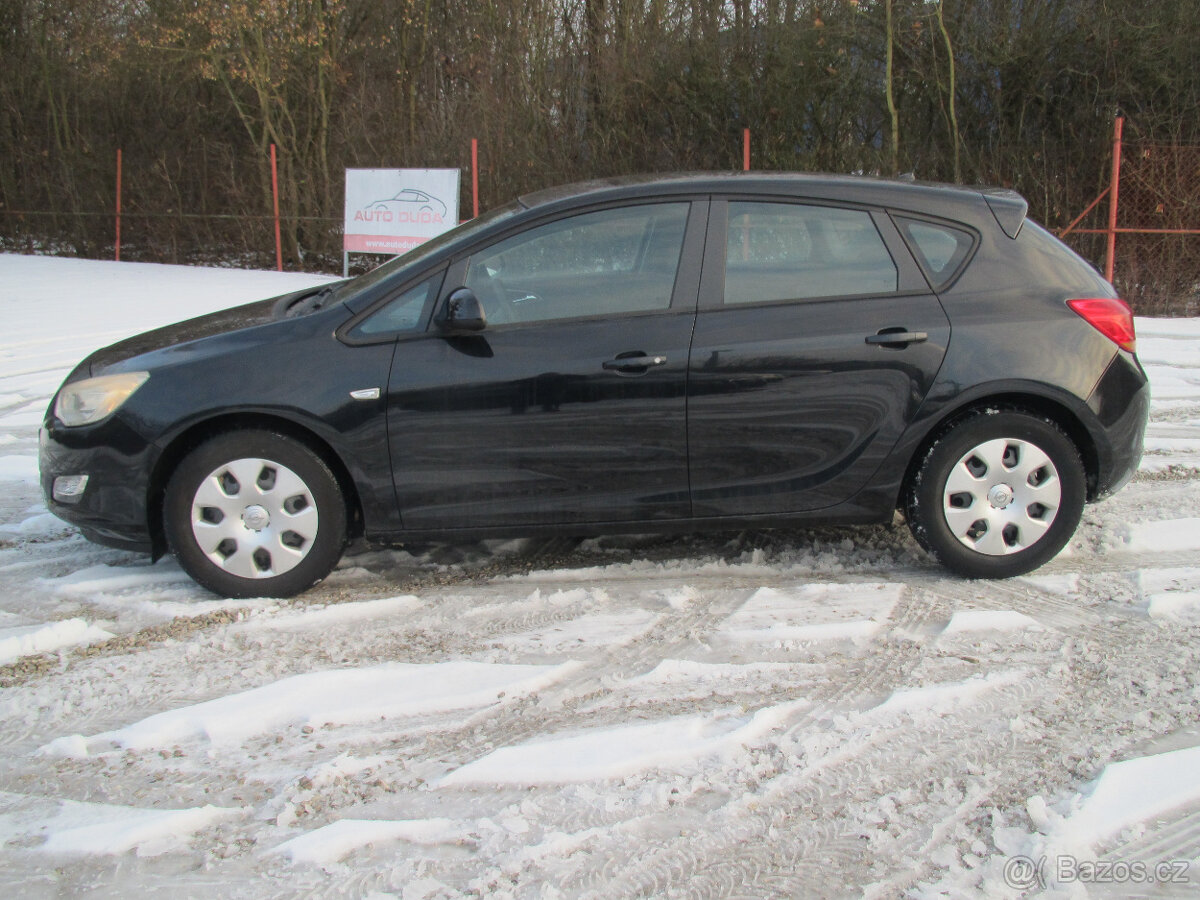 Opel Astra 2.0 CDTI - 3