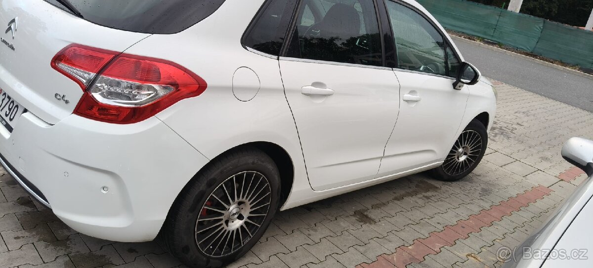 Prodám Citroēn C4 - 3