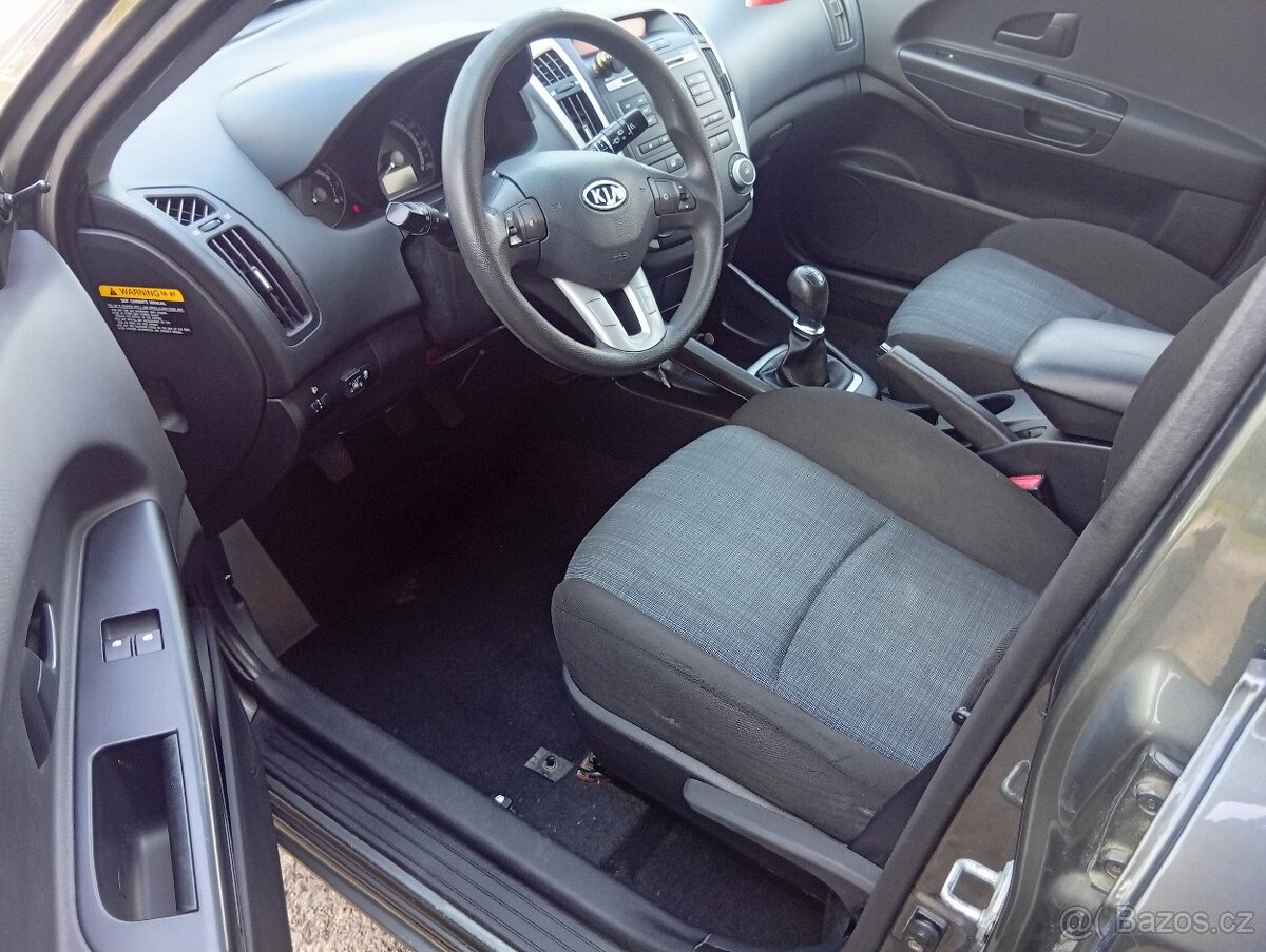 Kia ceed 2010 1.4i LPG - 3