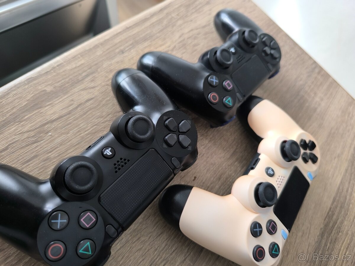 3x PS4 ovladač Ostrava - 3