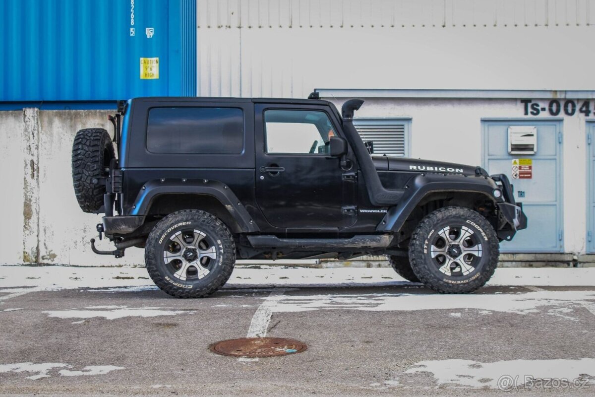 Jeep Wrangler 2.8 CRD Sport A/T - 3