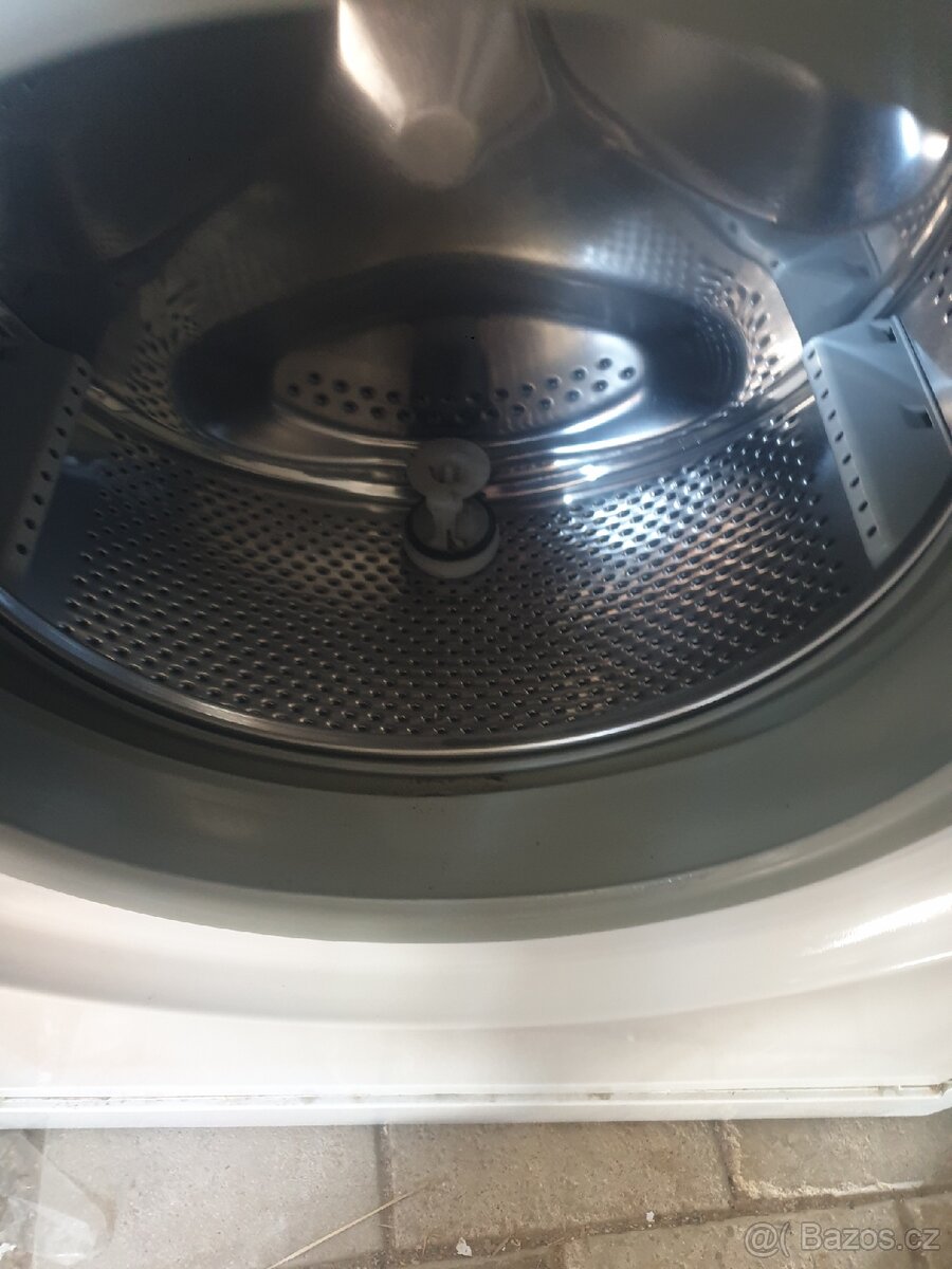 Pračka Indesit na 6kg - 3