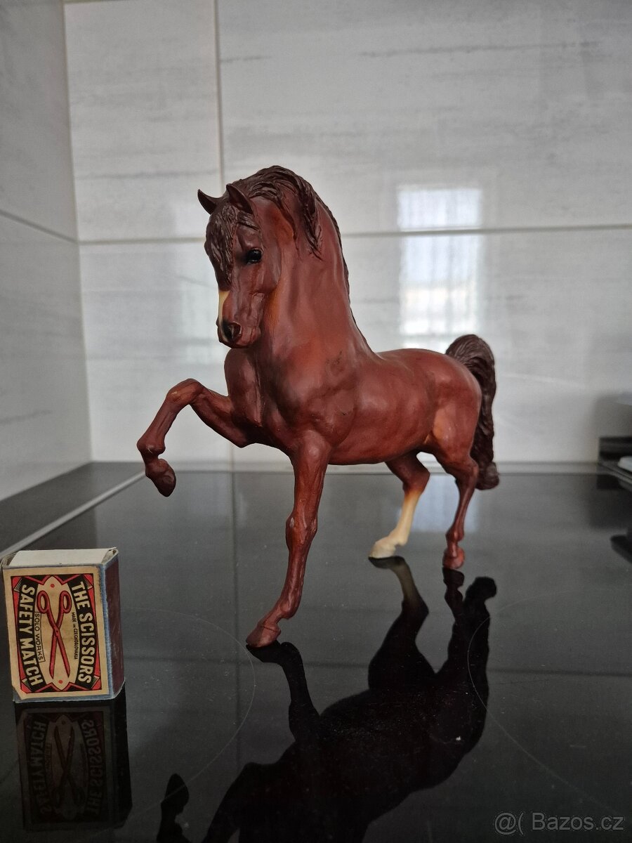 Breyer Traditional - 3