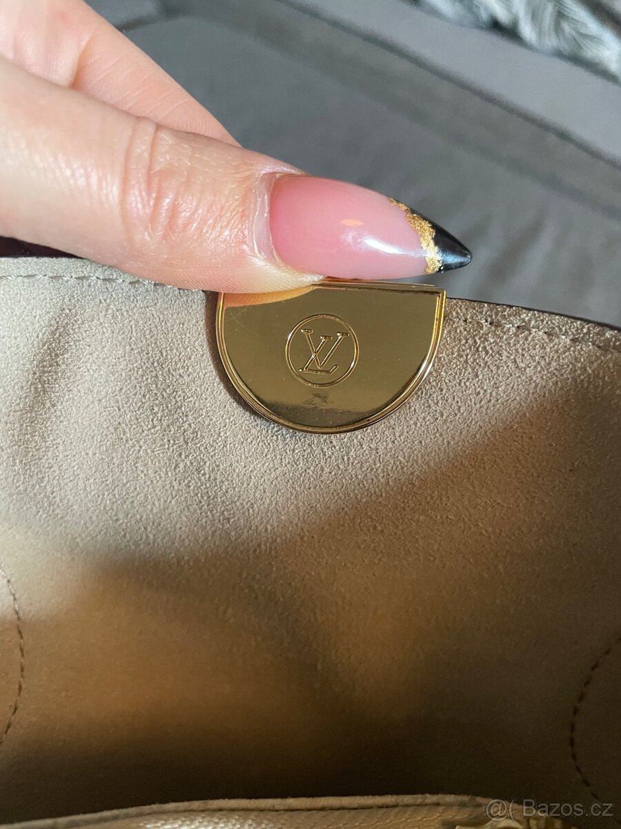 Prodám kabelku Louis Vuitton - 3