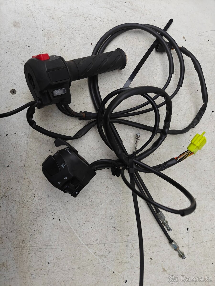 Suzuki GS 500 - brzda - ovladače - 3