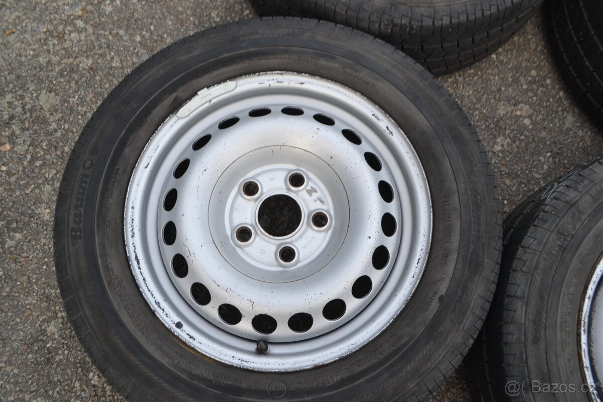 VW T5,T6 (6.1) - Sada pěkných letních kol 205/65R16C zánovní - 3