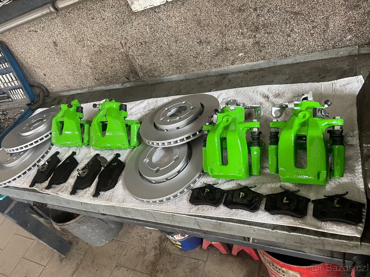 Brzdy Octavia RS - 3