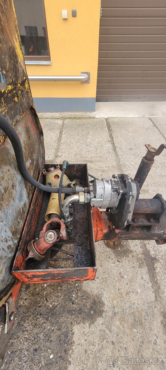 Přívěs na pohonné hmoty nafta - 3