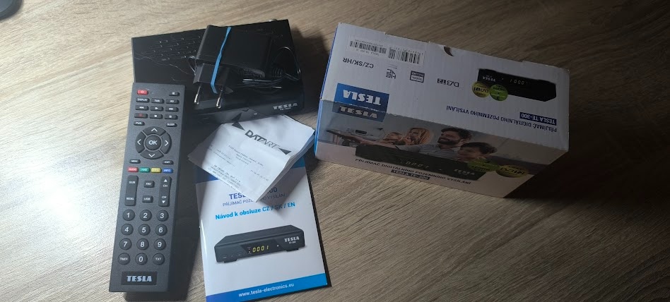 Set-top box TESLA TE-300 - 3