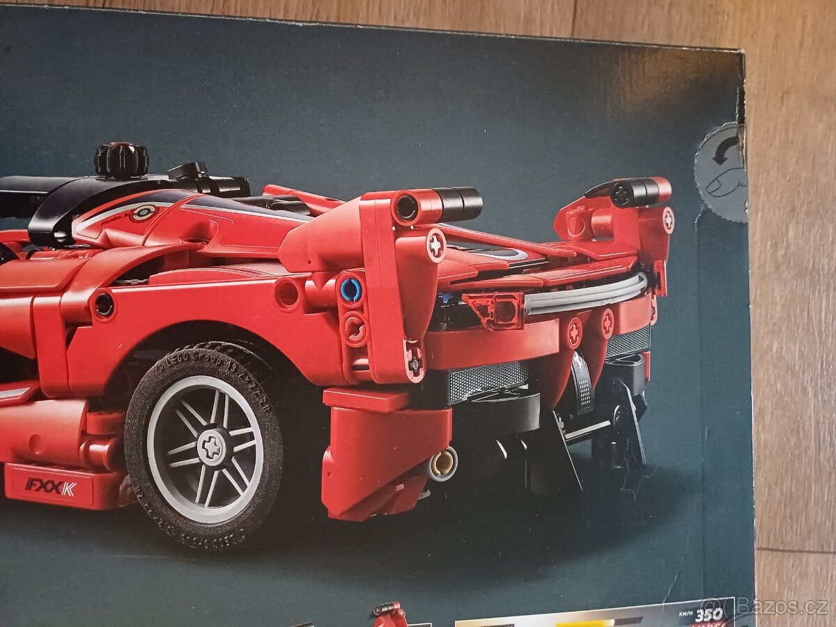 Lego Technic Ferrari nove - 3