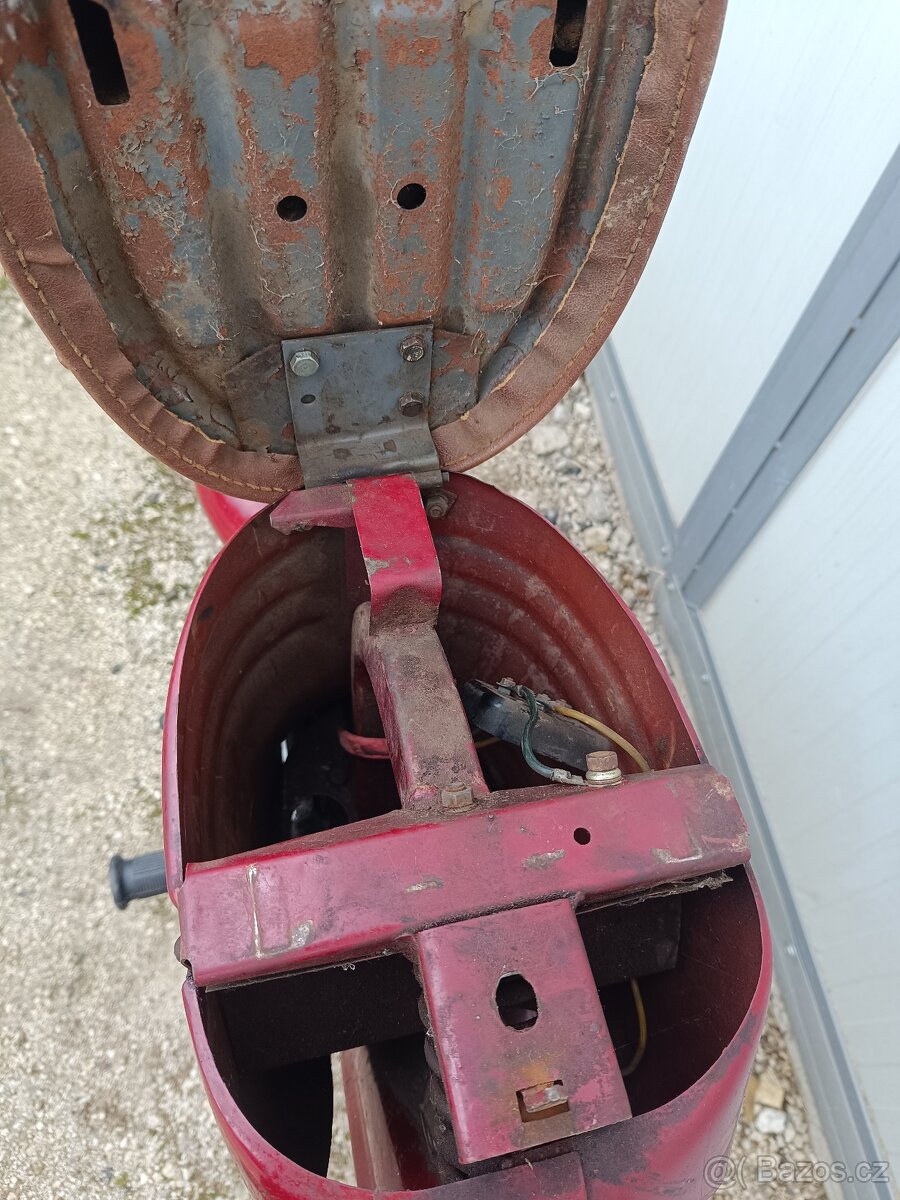 Jawa 550 pionier, parez + starý TP - 3