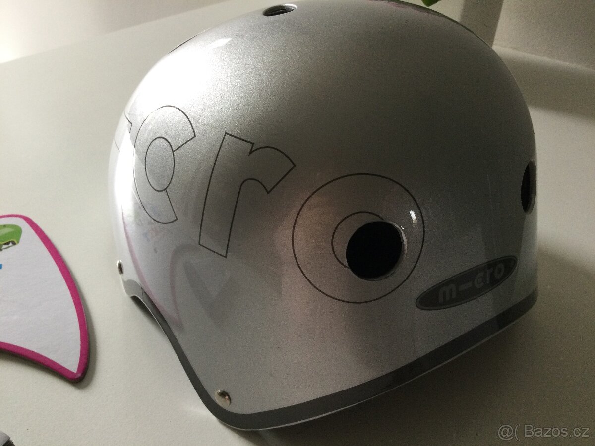 Nova helma na kolo, kolobezku, brusle apod. - 3