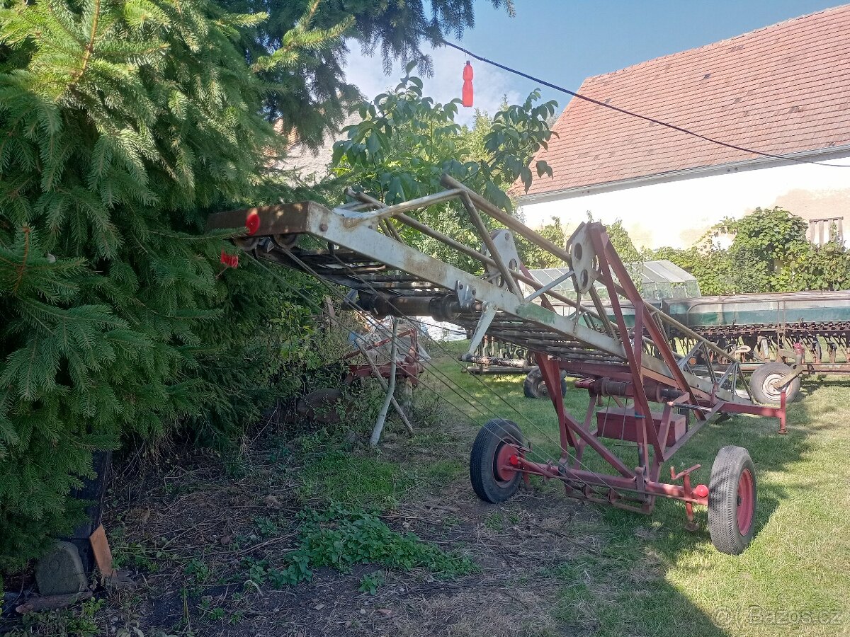 Výsuvný žebřík ZD 12 - 3