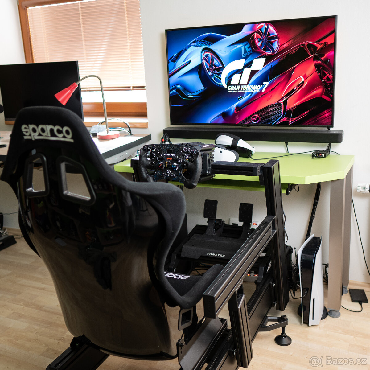 Závodní cockpit na míru - 3