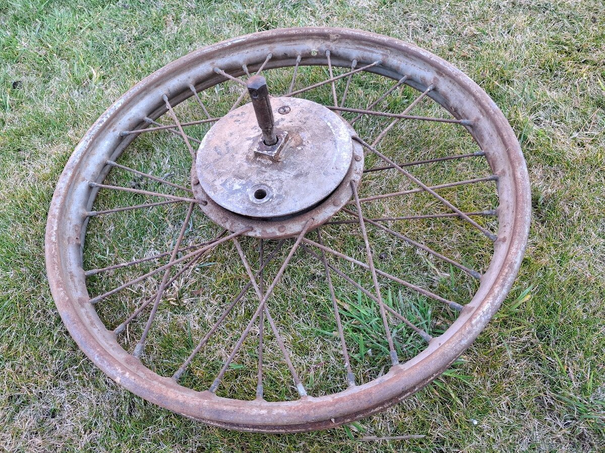 Kolo Jawa Pérák - 3