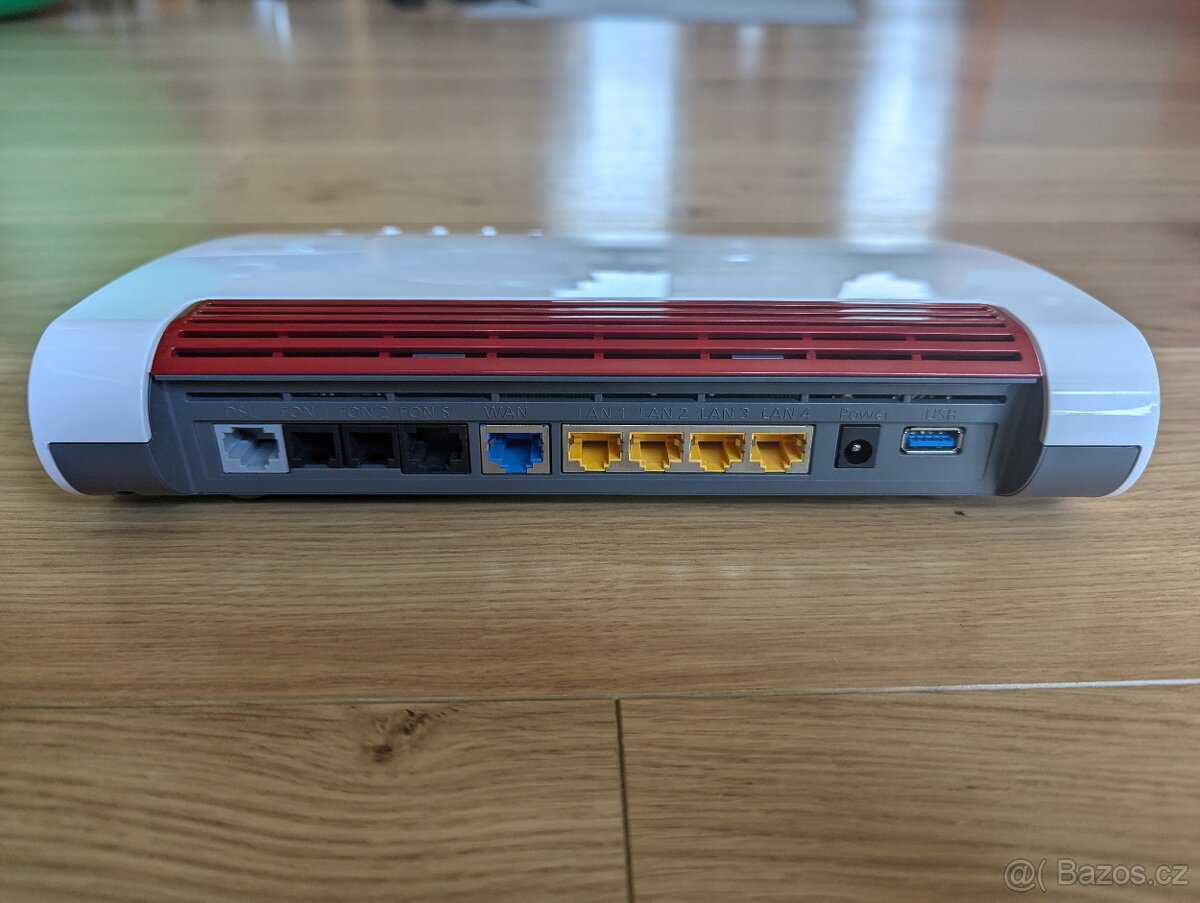 VDSL modem FritzBox 7590 – až 300 Mb/s, Wi-Fi AC - 3