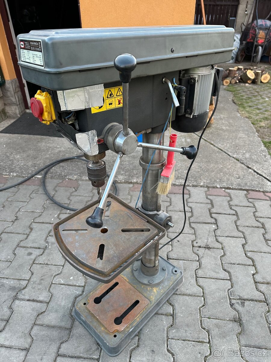 Stolní vrtačka PROMA E-1516B/230 (750W) - 3