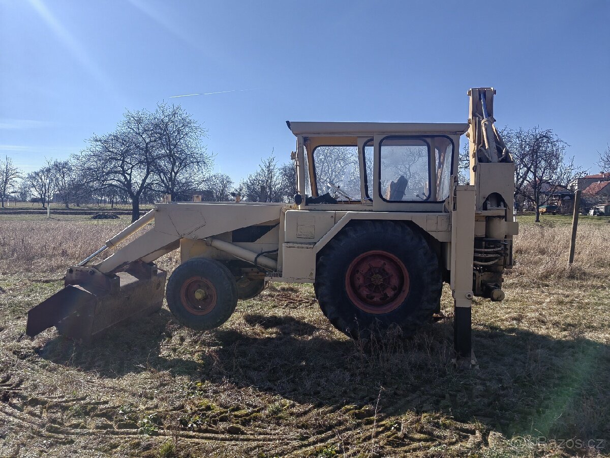 Traktorbagr JCB 3C MK II - 3